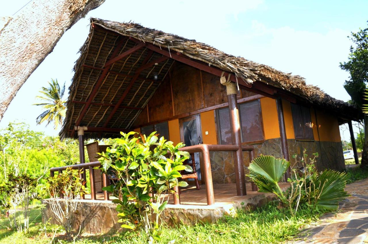 Shimba Hills Green Safari Lodge Kwale Exterior foto